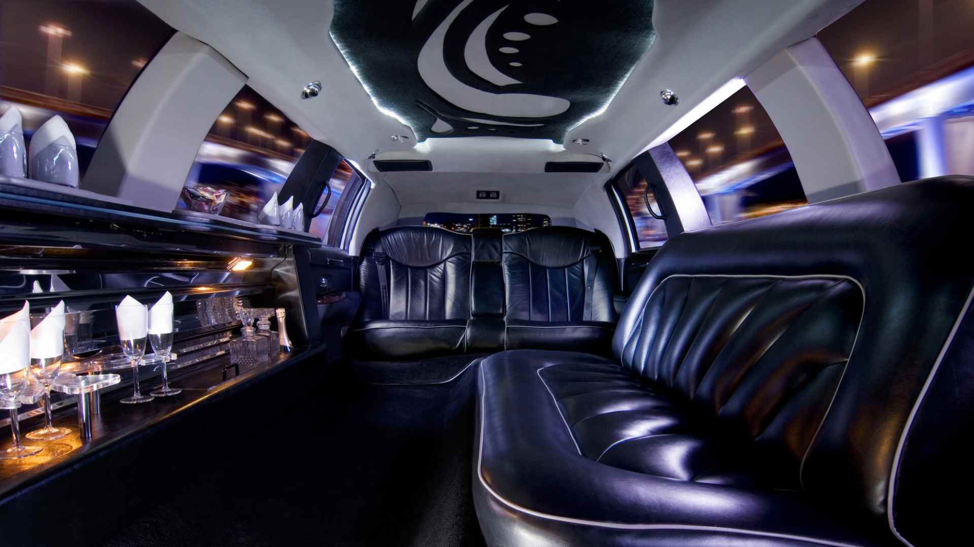 Why Luxury Limo for Niagara Wine Tour