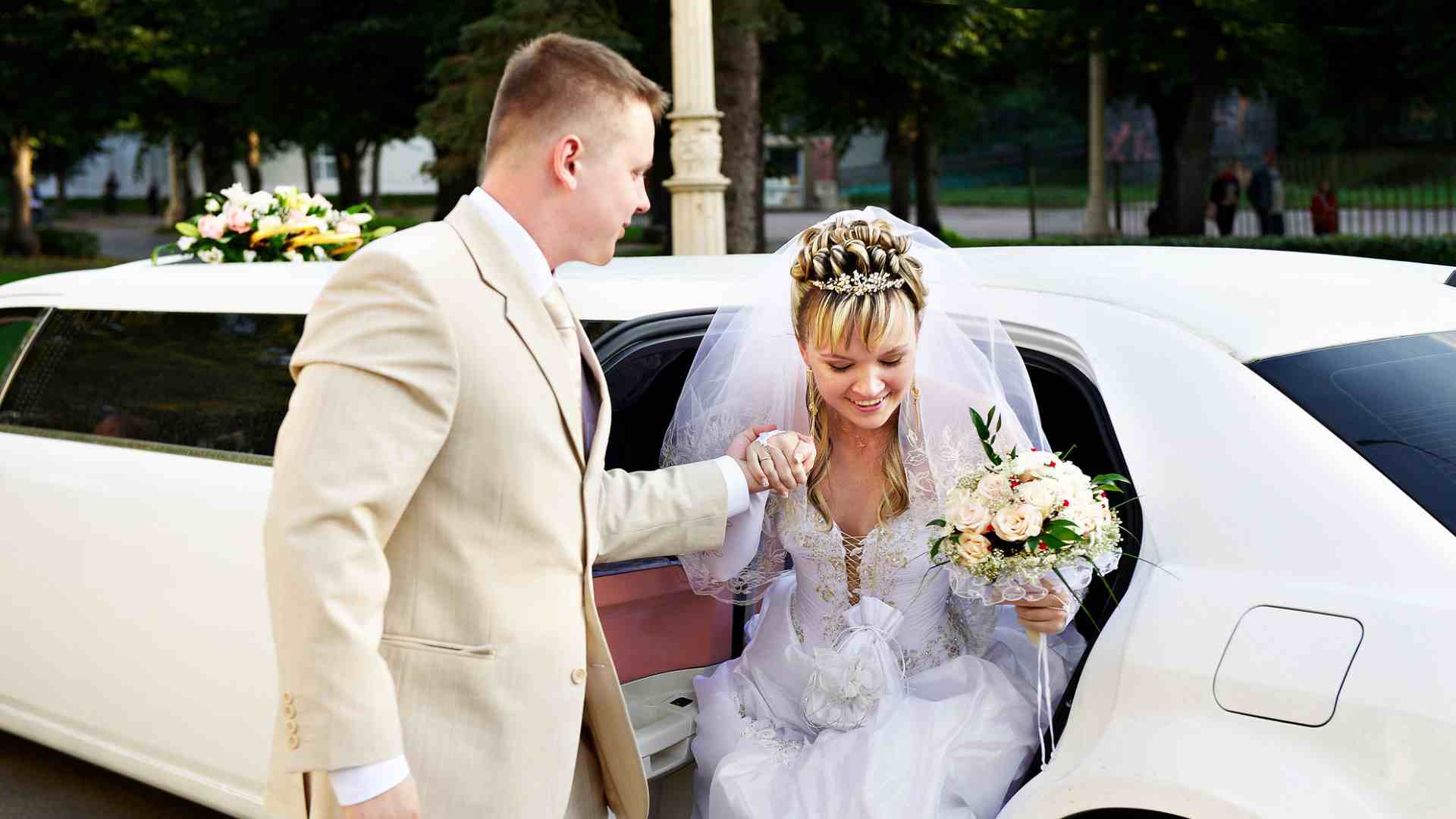 wedding limo service toronto