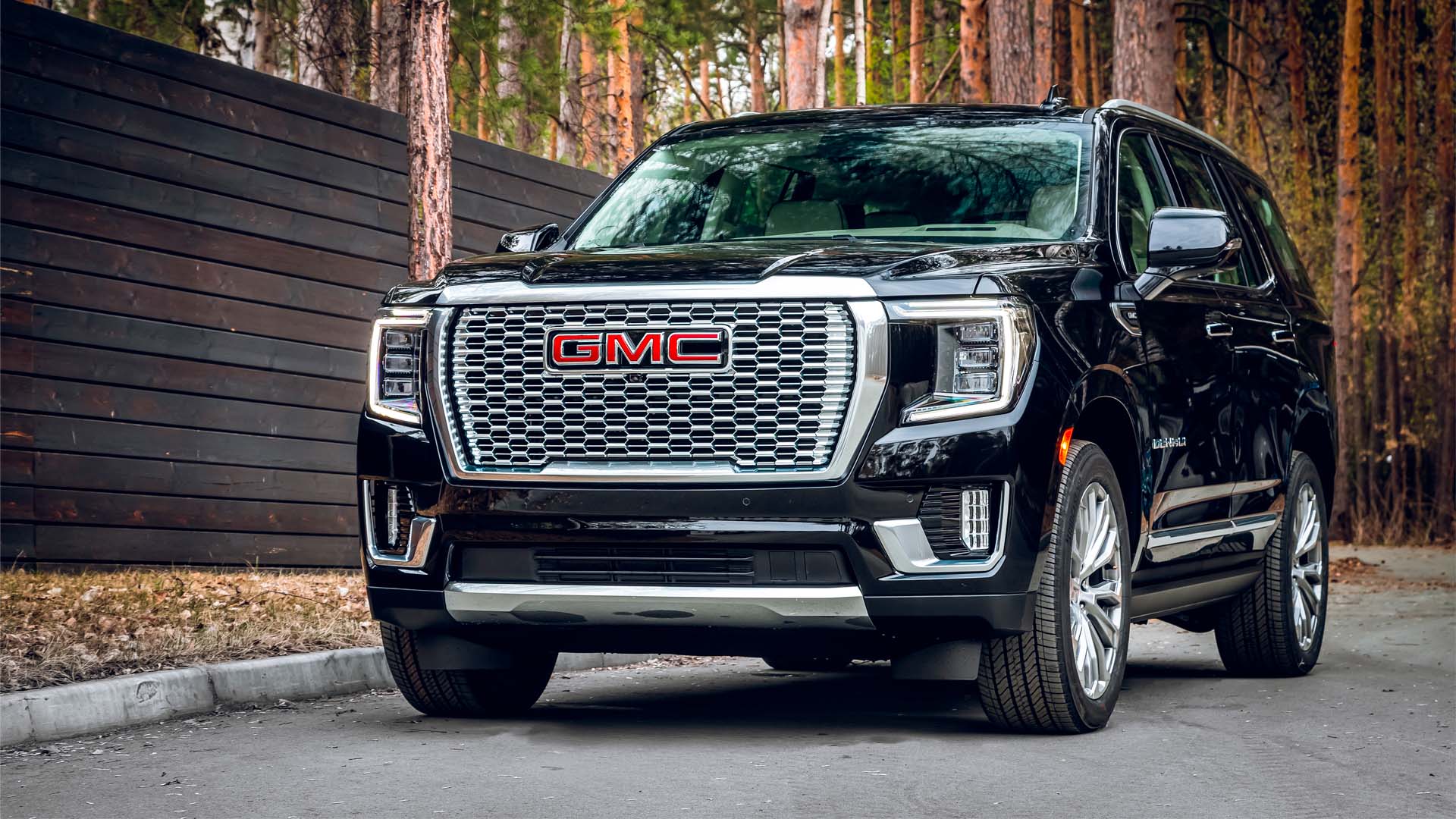 Safety First: Ensuring Your Limo Ride in Canada is Top-notch