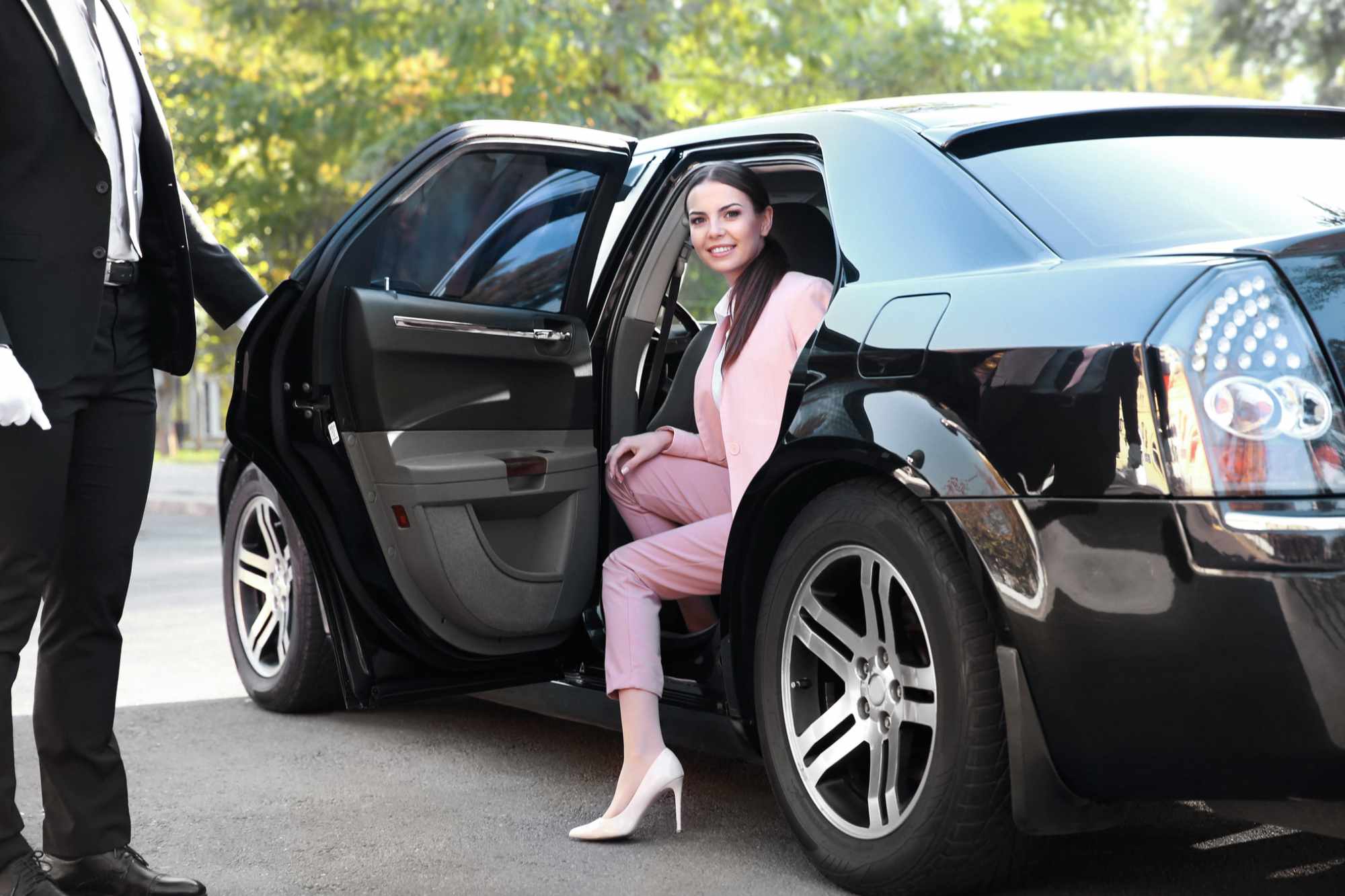 Take Your Casino Niagara Experience to the Next Level with Luxury Limos